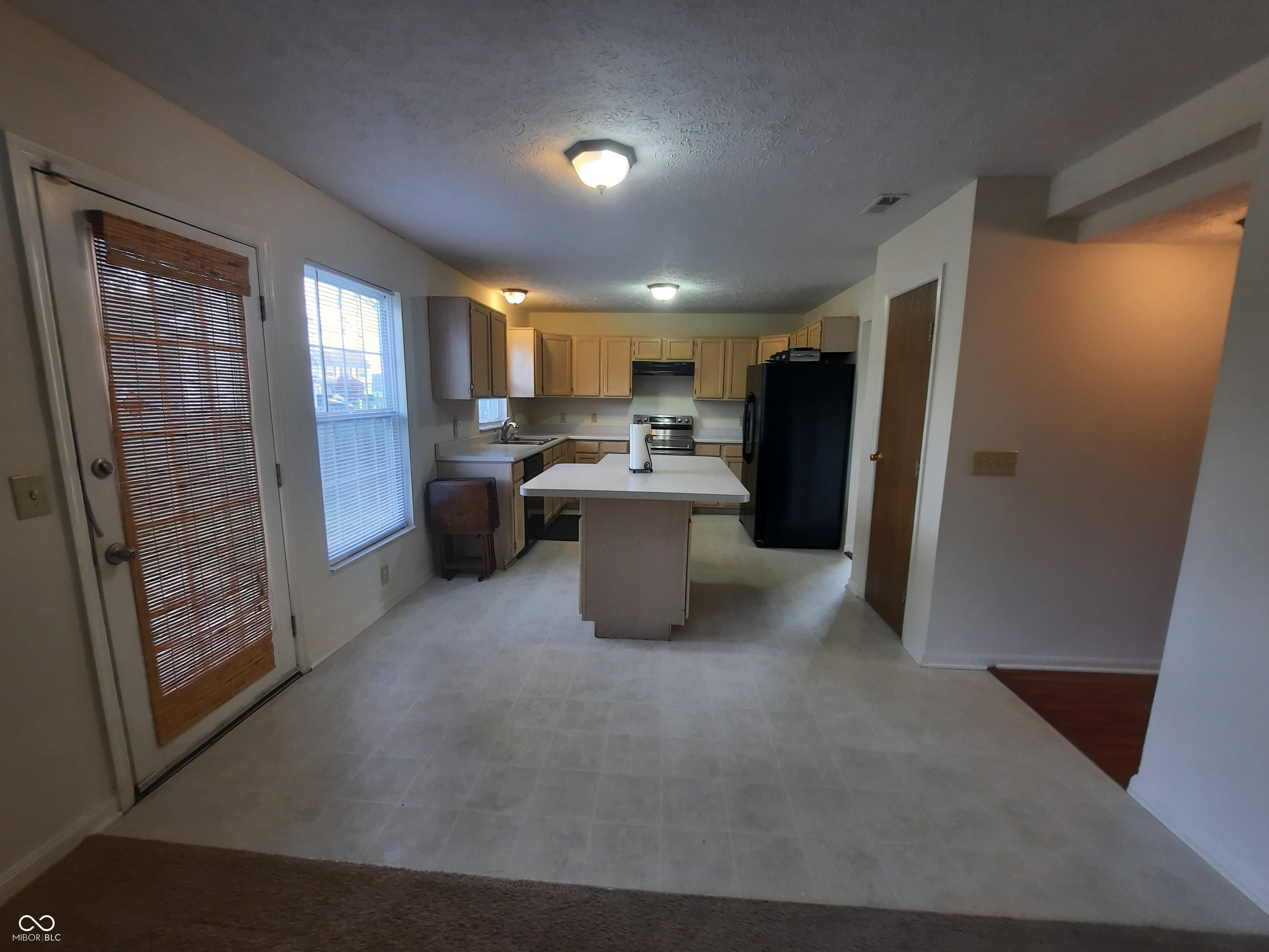 6040 King Lear Drive Indianapolis, IN 46254 - Photo 37 of 65