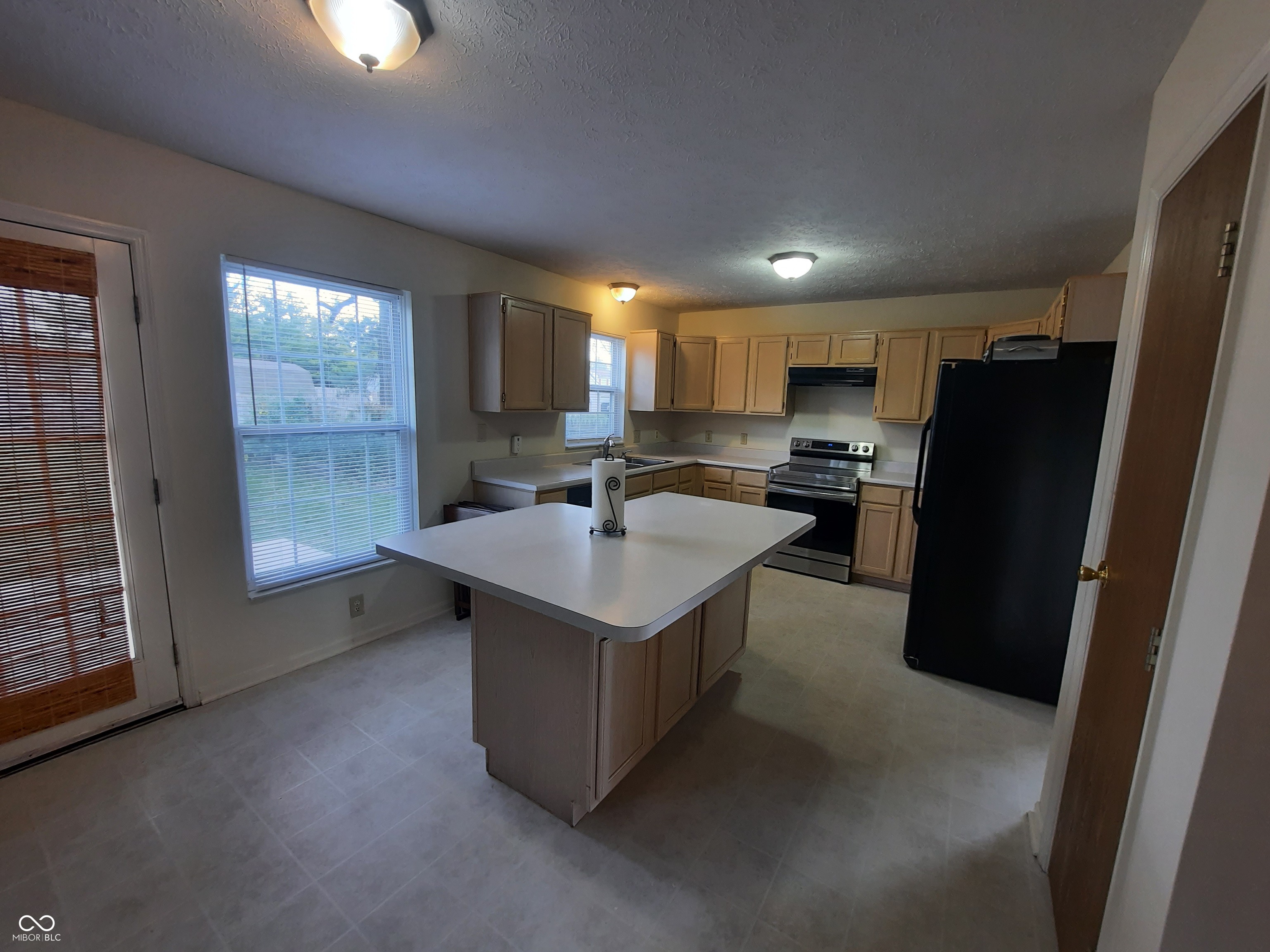 6040 King Lear Drive Indianapolis, IN 46254 - Photo 38 of 65