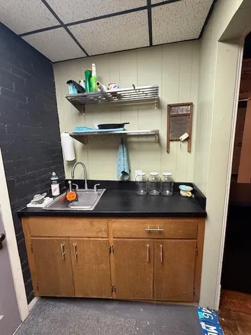 $174,900 | 1099 East Wilcox Avenue, White Cloud, MI 49349