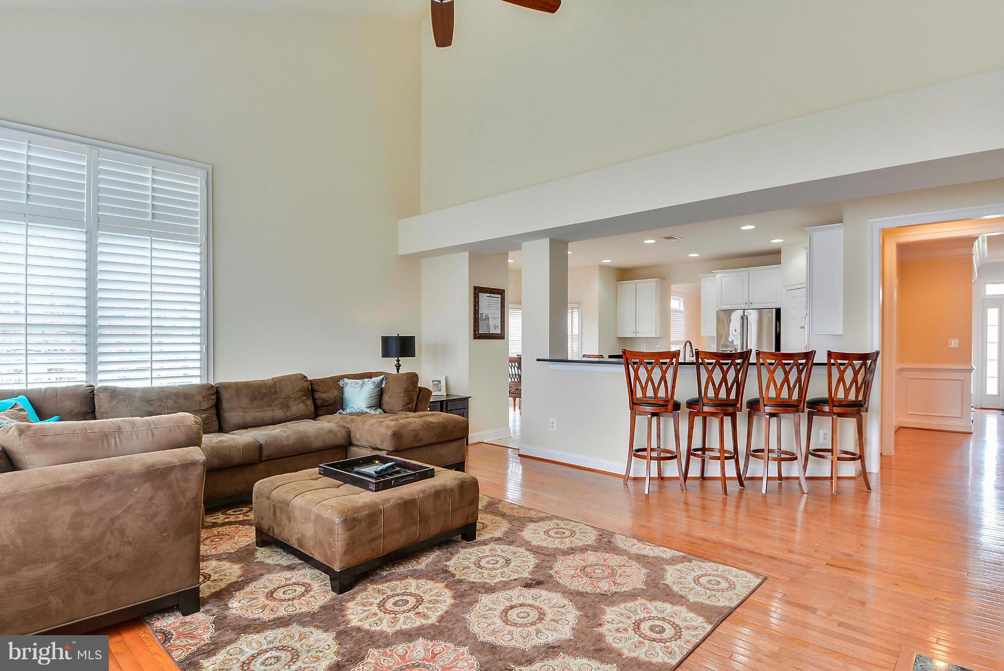 43001 Running Ridge Way Leesburg, VA 20176 - Photo 11 of 30 Family Room