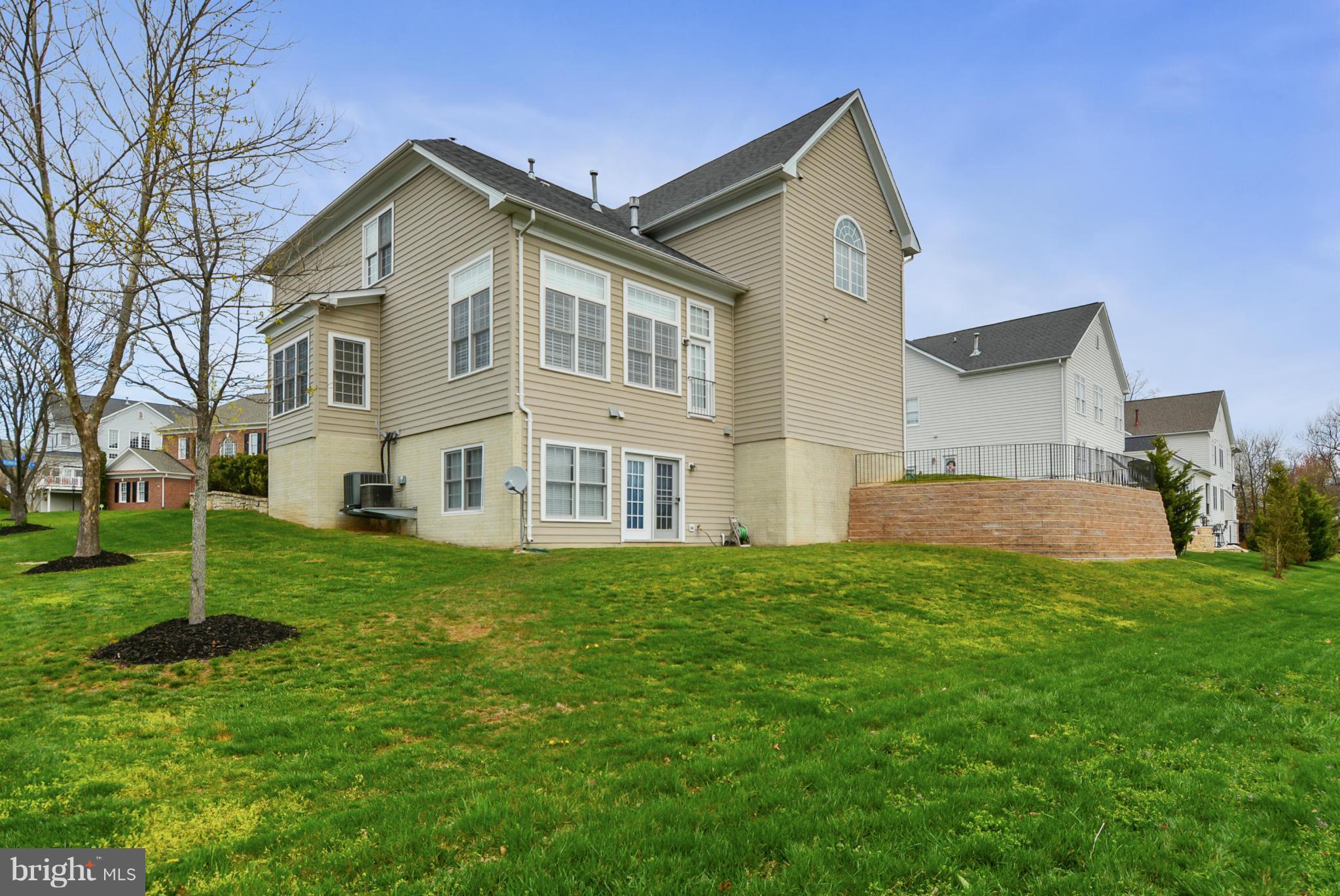 43001 Running Ridge Way Leesburg, VA 20176 - Photo 26 of 30 Exterior (Rear)