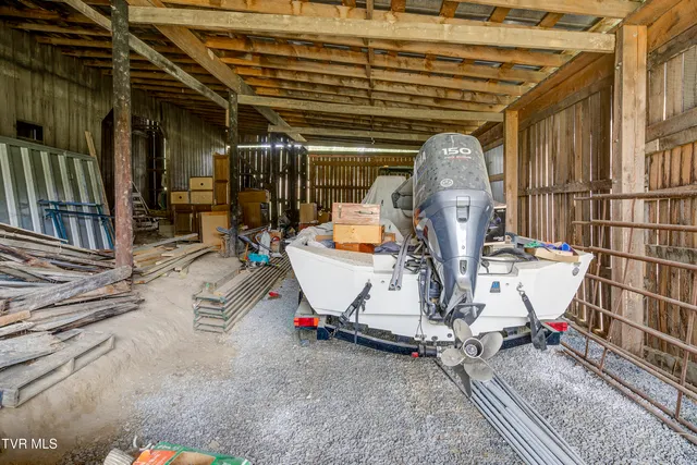 $365,999 | 2158 Vance Tank Road, Bluff City, TN 37618