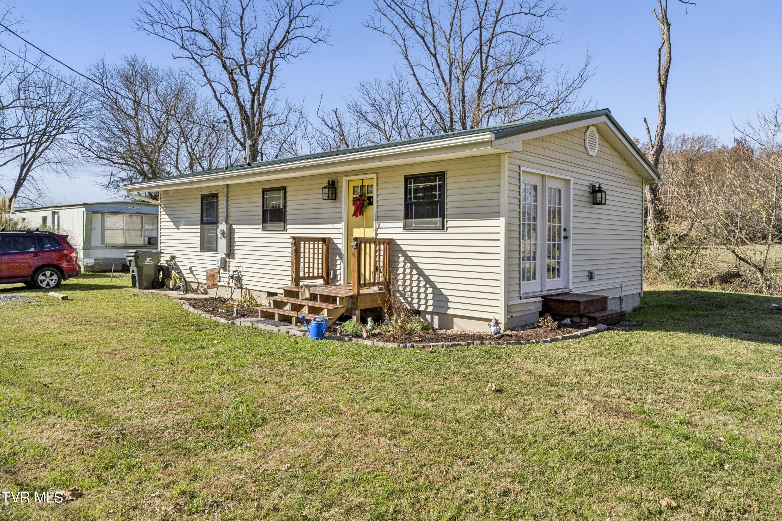 4420 Cherokee Road Jonesborough, TN 37659 - Photo 2 of 40 CherokeeRd--23