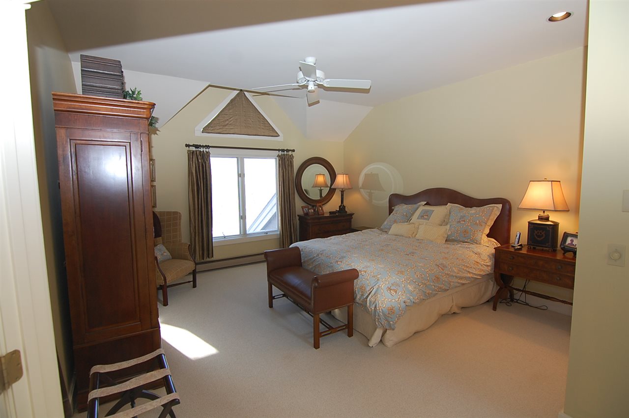 15 High Meadow Road, Unit 3 Winhall, VT 05340 - Photo 12 of 13 Gallery Image 12