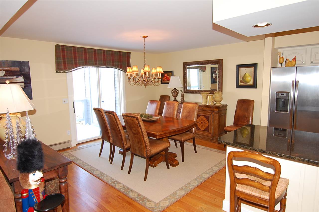 15 High Meadow Road, Unit 3 Winhall, VT 05340 - Photo 4 of 13 Gallery Image 4