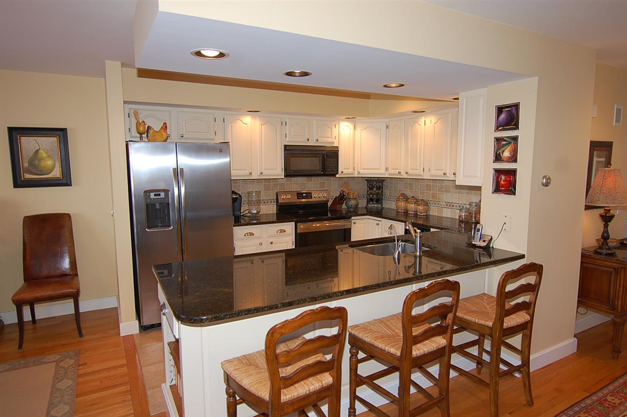 15 High Meadow Road, Unit 3 Winhall, VT 05340 - Photo 5 of 13 Gallery Image 5