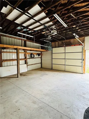 a view of a garage
