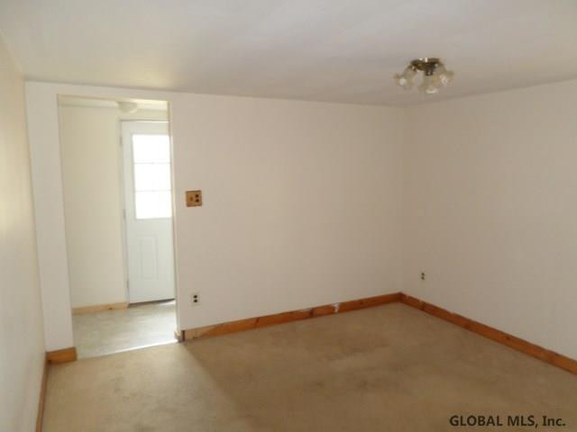 94 Werner Road Halfmoon, NY 12065 - Photo 3 of 8 Photo 3