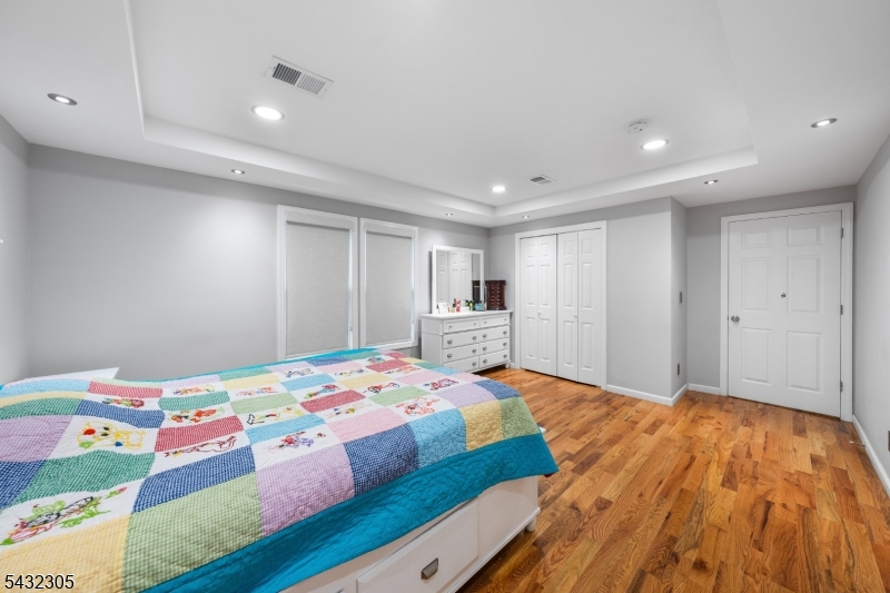 27 Alvin Terrace Springfield, NJ 07081 - Photo 10 of 19