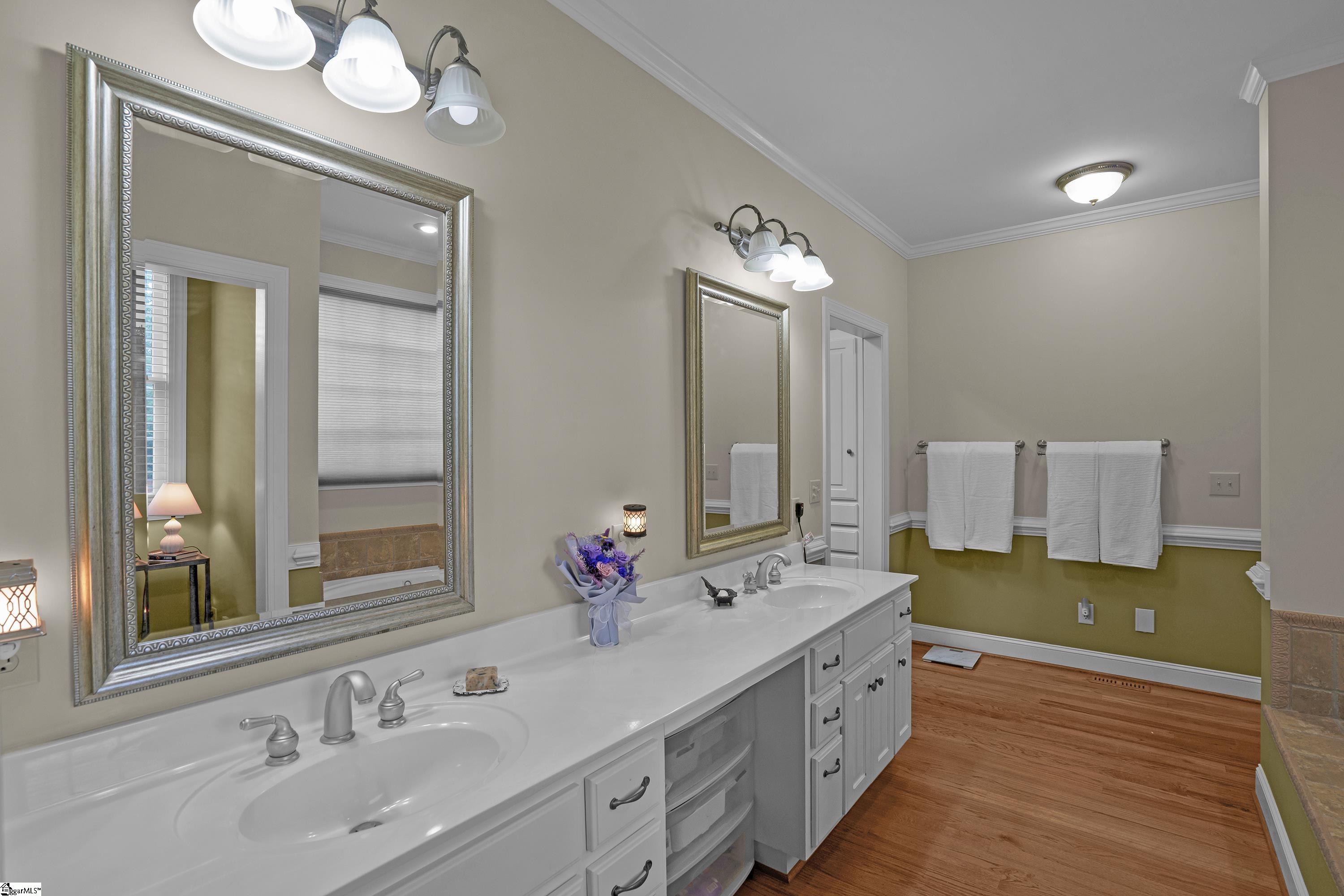 1527 South Blackstock Road Landrum, SC 29356 - Photo 4 of 31