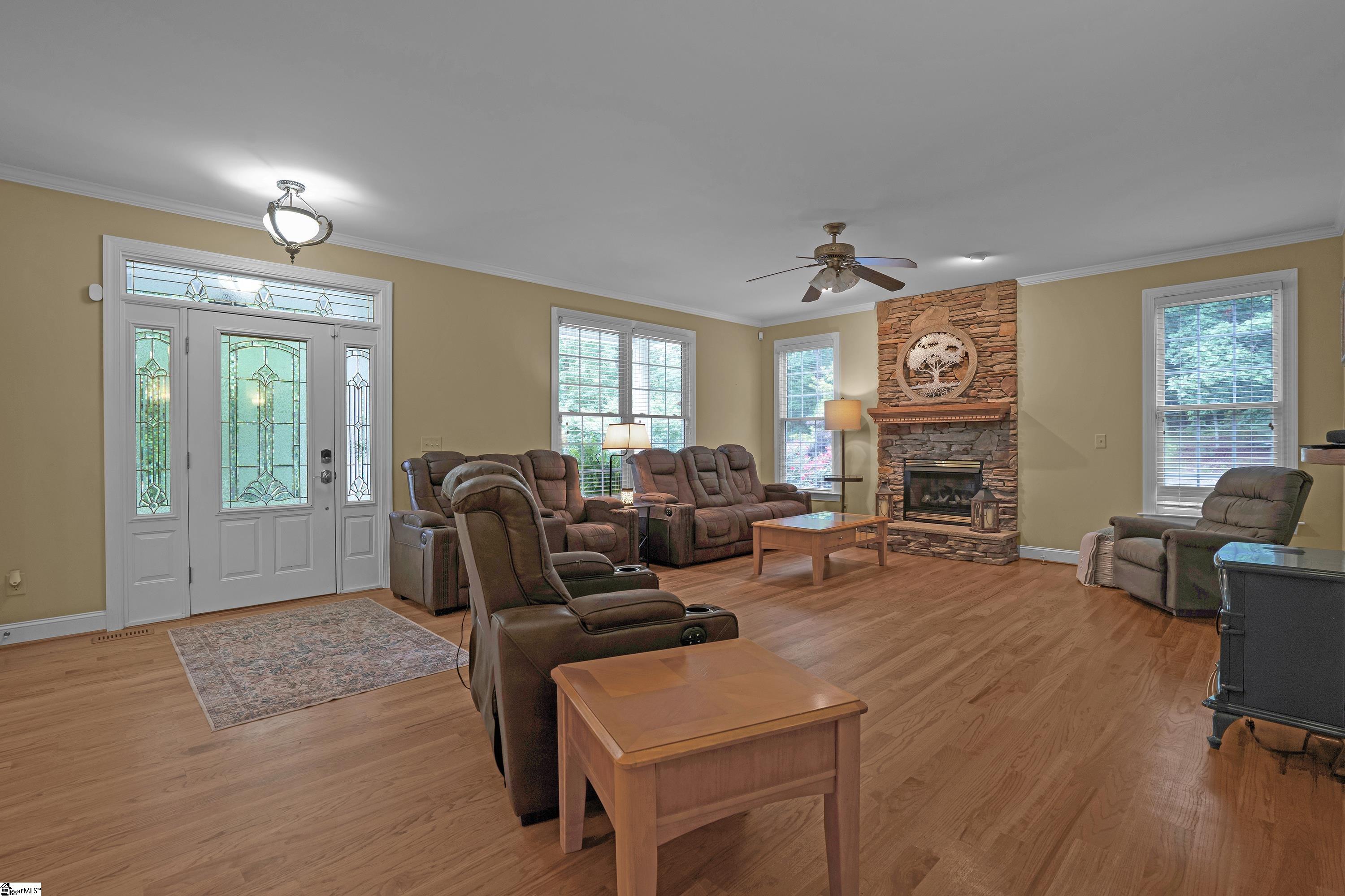 1527 South Blackstock Road Landrum, SC 29356 - Photo 10 of 31