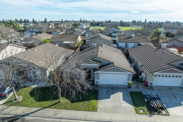 $515,000 | 2012 Spring Lane, Modesto, CA 95356