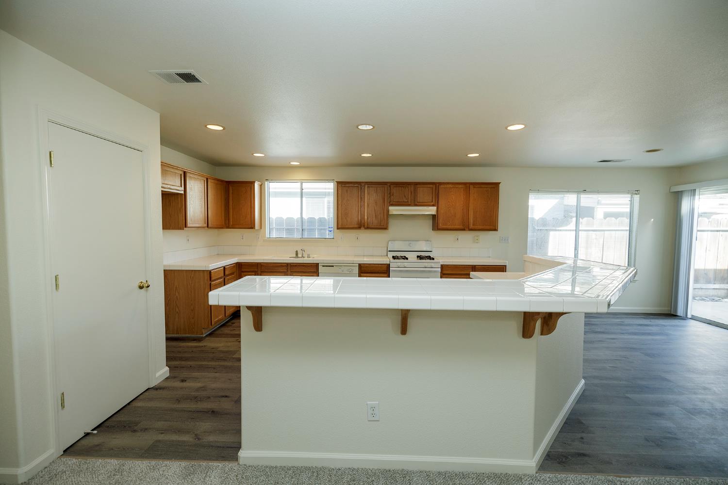 2012 Spring Lane Modesto, CA 95356 - Photo 18 of 60