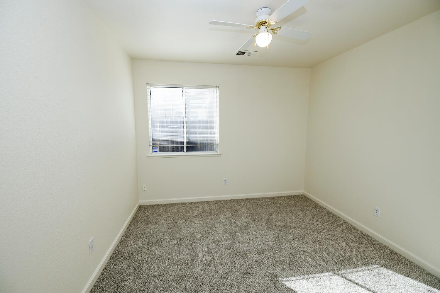 2012 Spring Lane Modesto, CA 95356 - Photo 46 of 60