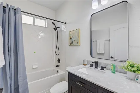 $469,900 | 4006 91st Avenue East, Parrish, FL 34219