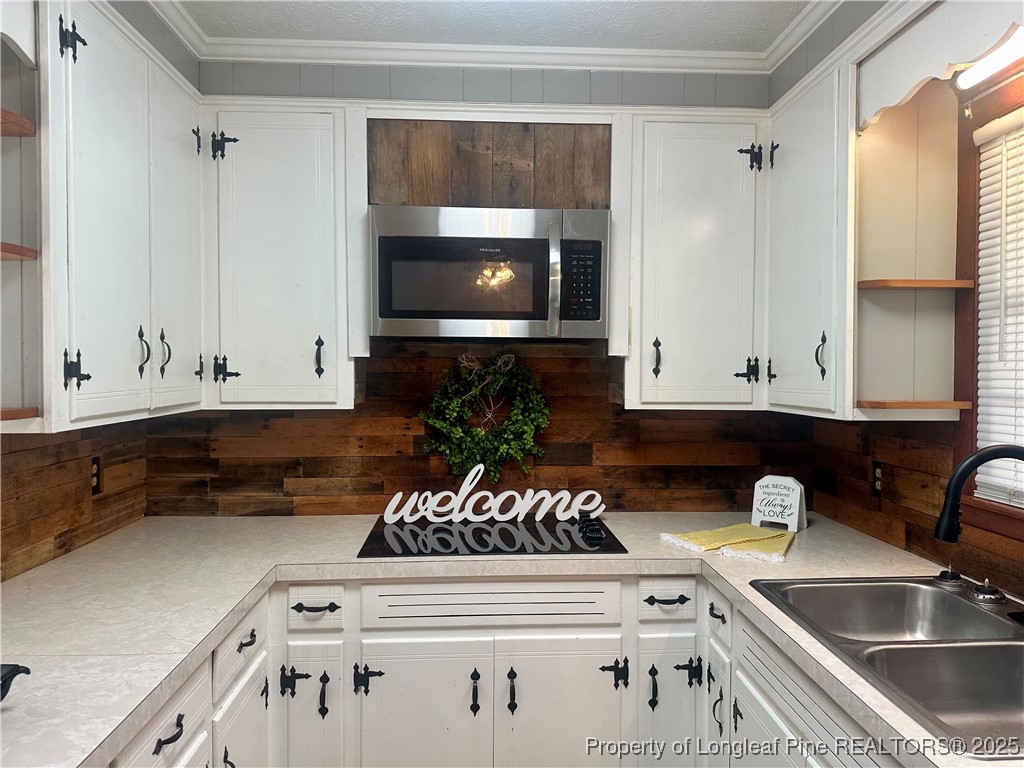 2168 Bloomingdale Road Orrum, NC 28369 - Photo 6 of 15 Gallery Image 6