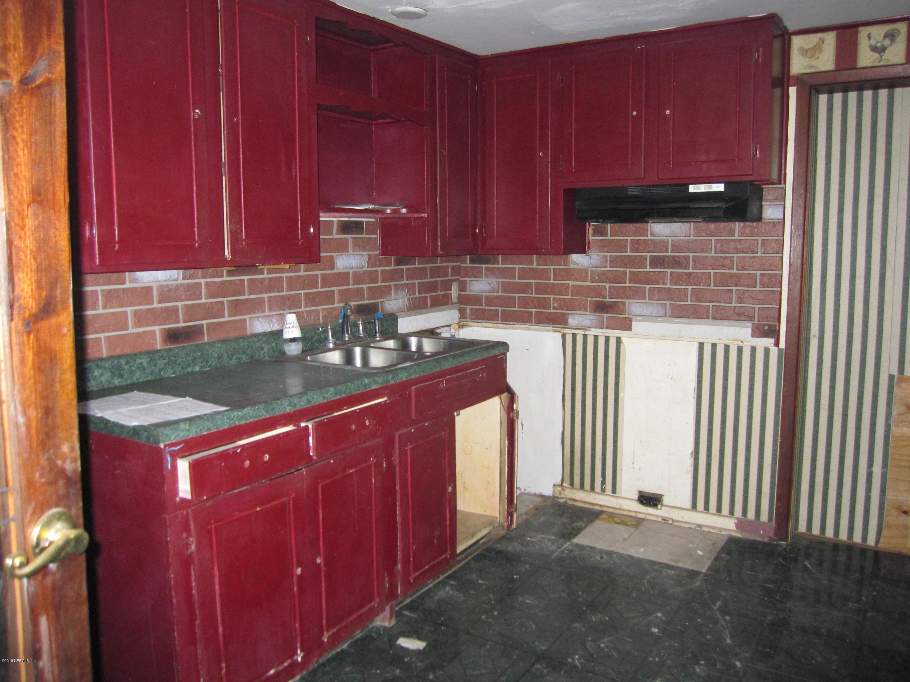 453 Ellis Road South Jacksonville, FL 32254 - Photo 4 of 14 Kitchen 2