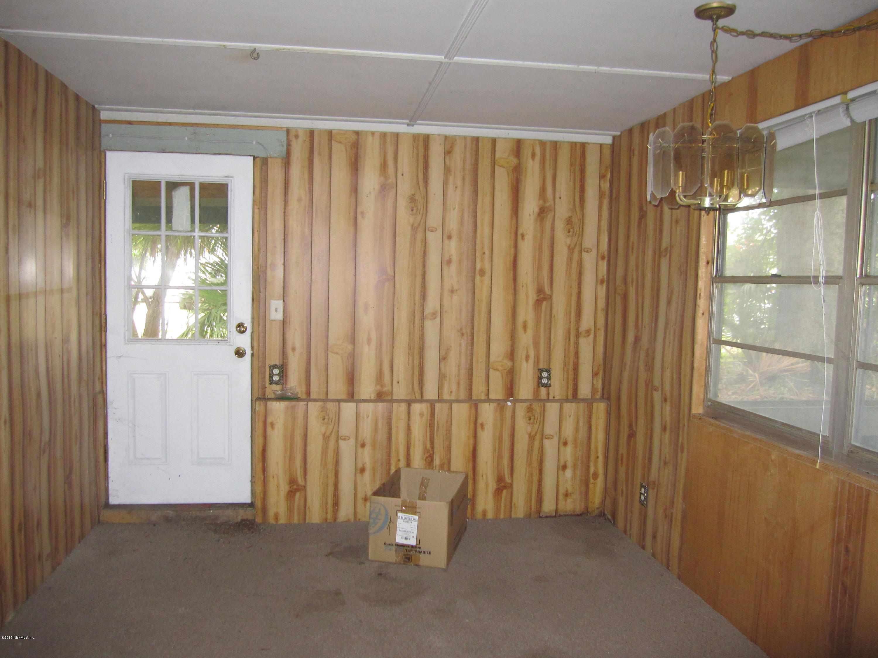 453 Ellis Road South Jacksonville, FL 32254 - Photo 6 of 14 Dining area