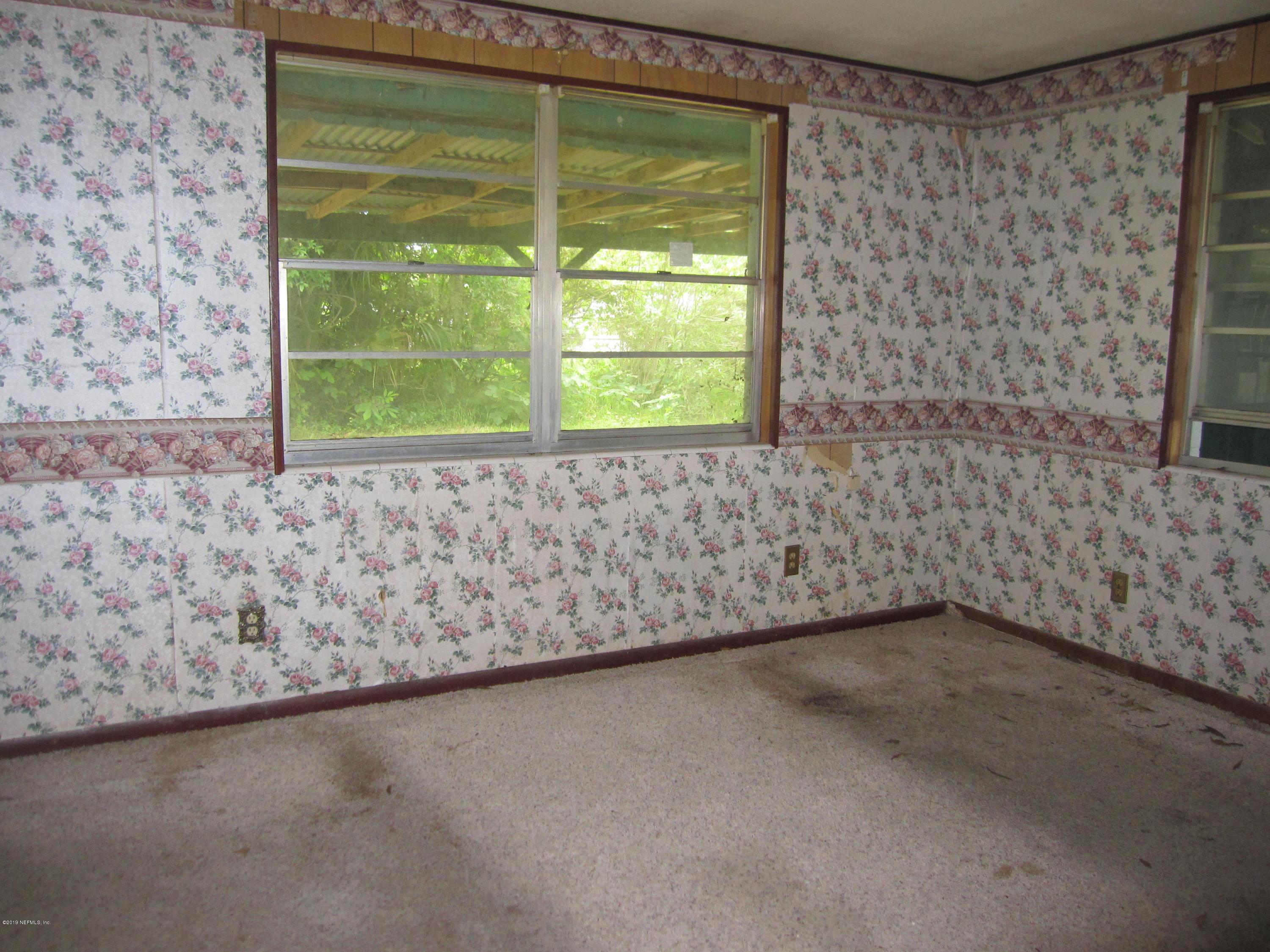 453 Ellis Road South Jacksonville, FL 32254 - Photo 7 of 14 Master bedroom 1