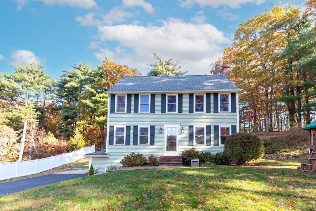 32 Kennedy Road Kingston, MA 02364 - Photo 2 of 42 Gallery Image 2