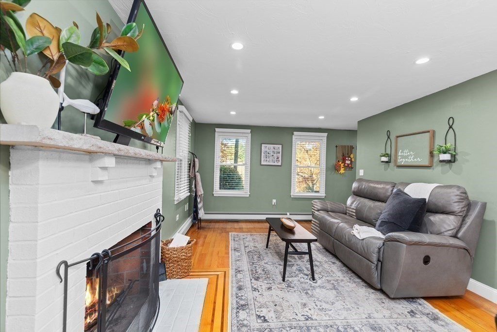 32 Kennedy Road Kingston, MA 02364 - Photo 7 of 42 Gallery Image 7