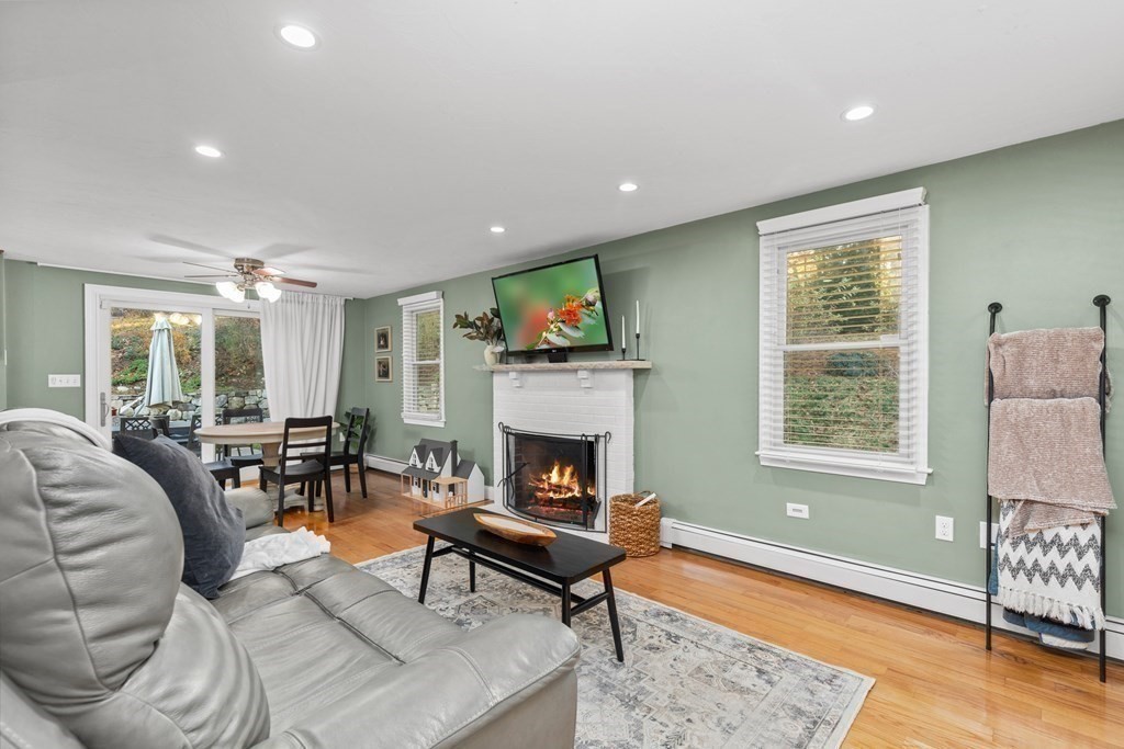 32 Kennedy Road Kingston, MA 02364 - Photo 8 of 42 Gallery Image 8