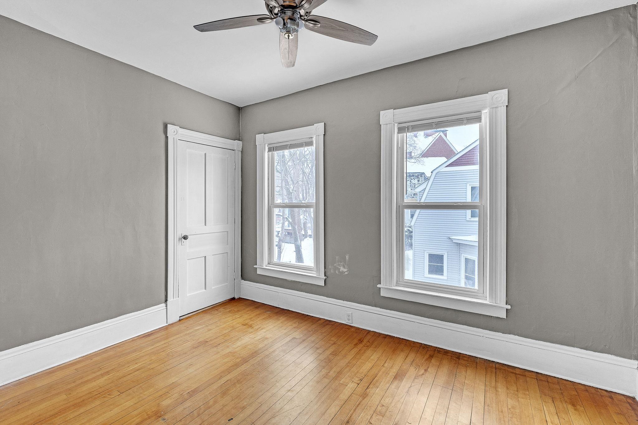 32 Jefferson Street Barre, VT 05641 - Photo 14 of 39