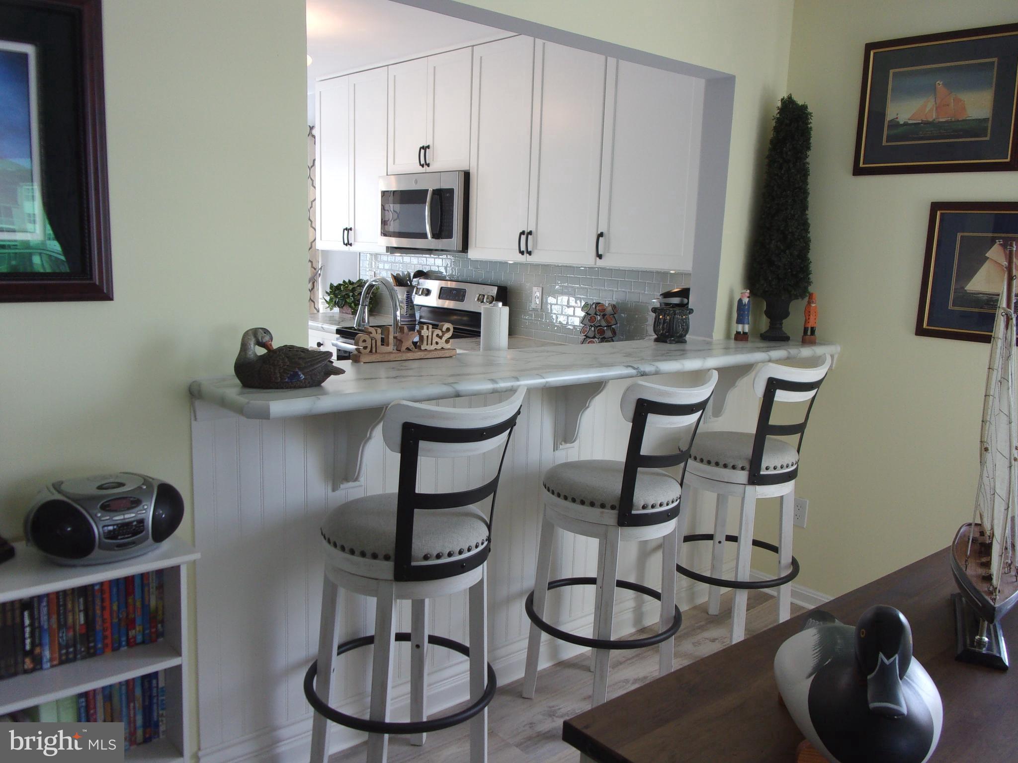 30397 Pavilion Drive, Unit 105 Ocean View, DE 19970 - Photo 12 of 34 Breakfast bar