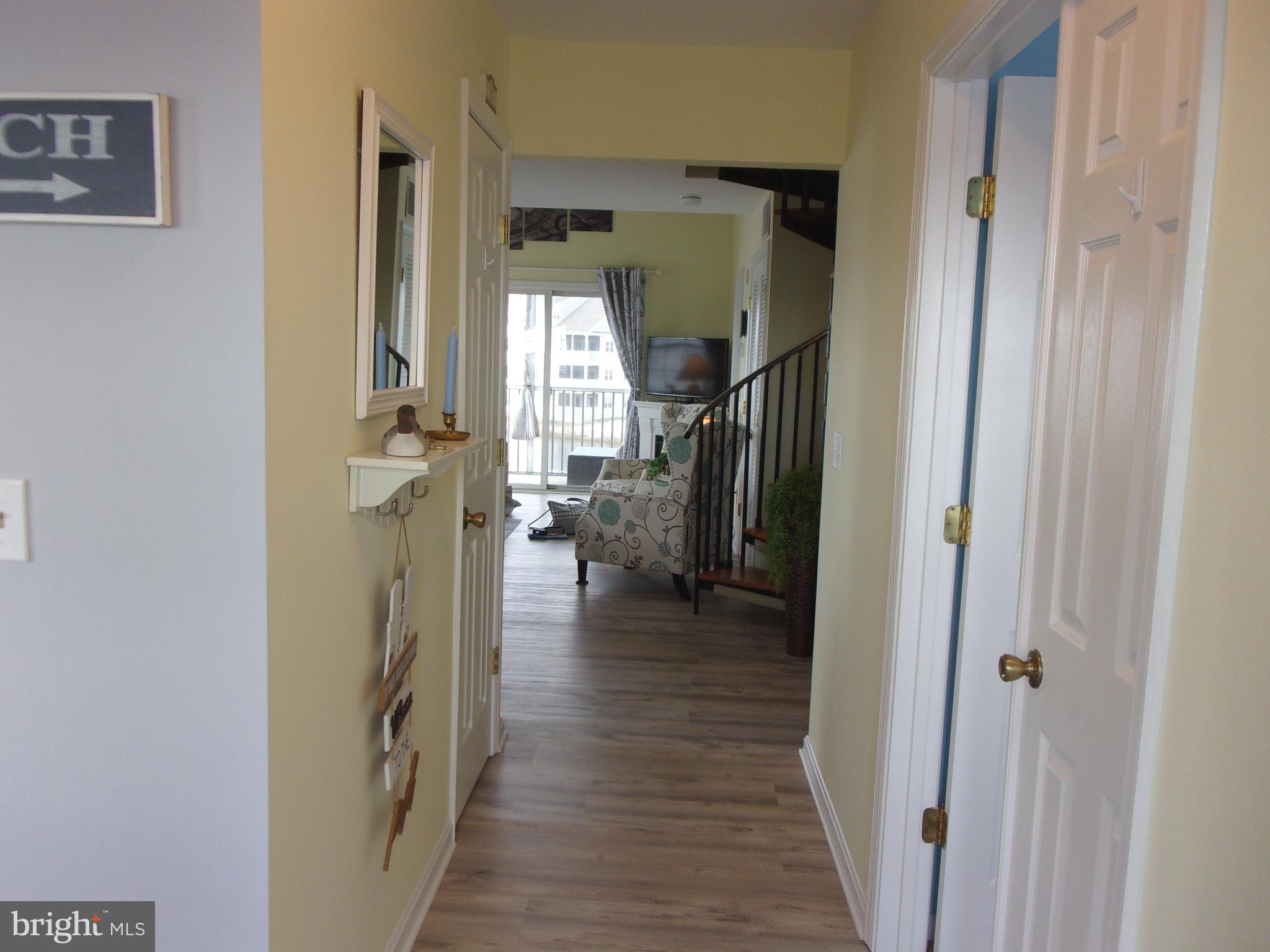 30397 Pavilion Drive, Unit 105 Ocean View, DE 19970 - Photo 4 of 34 Foyer