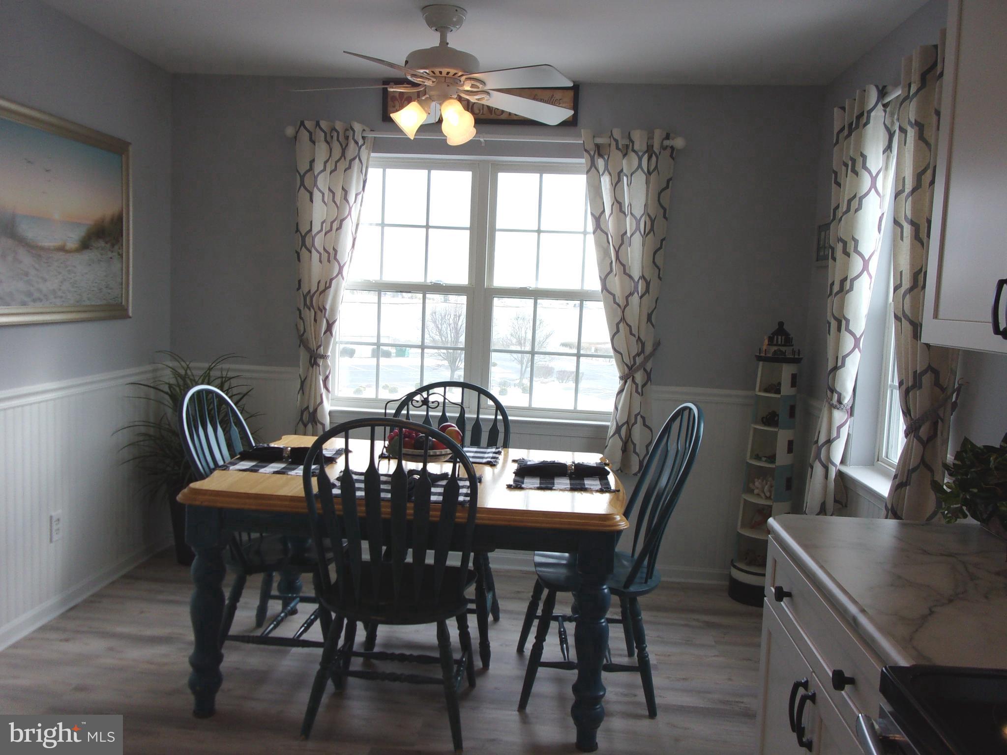 30397 Pavilion Drive, Unit 105 Ocean View, DE 19970 - Photo 8 of 34 Kitchen/dining combo