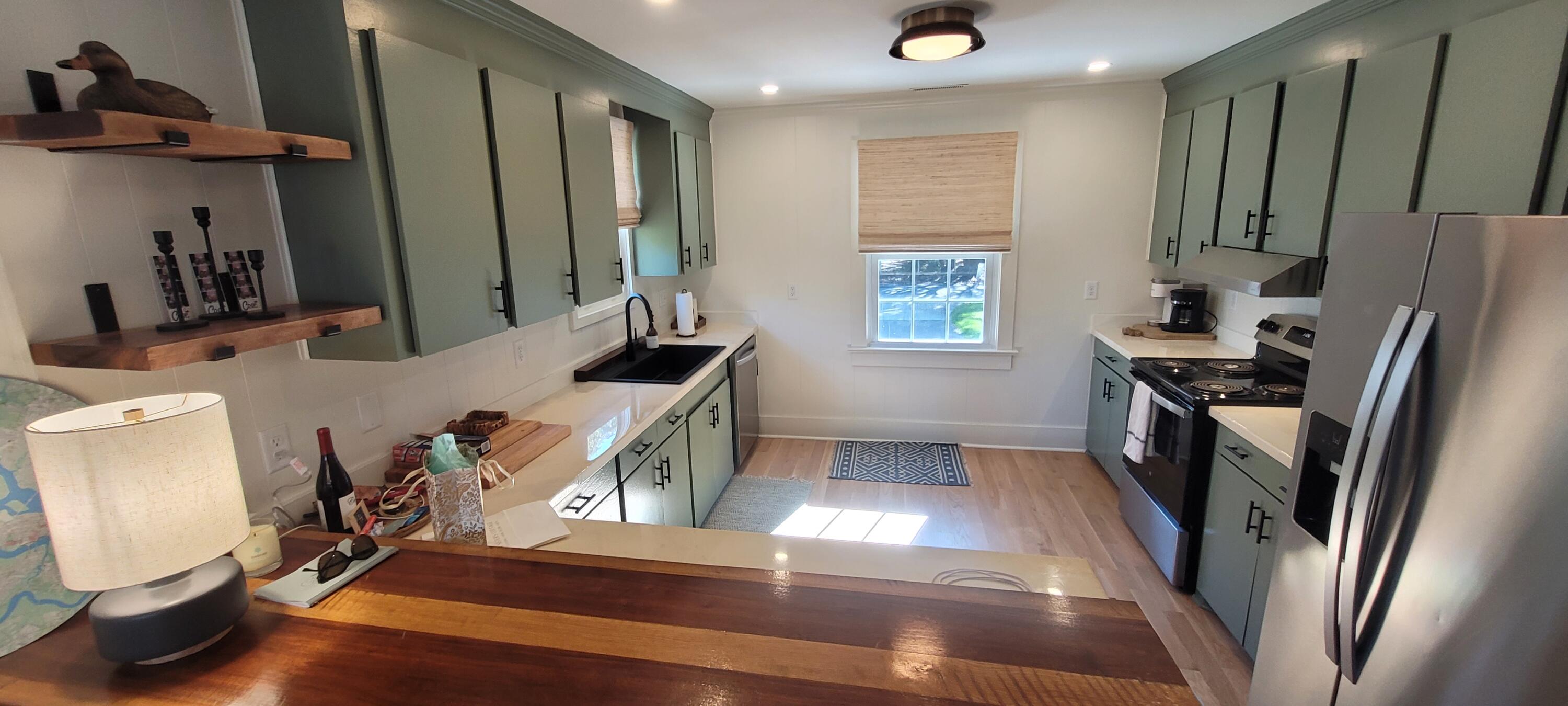 2720 Goldbug Avenue Sullivans Island, SC 29482 - Photo 14 of 30 20260104_112654