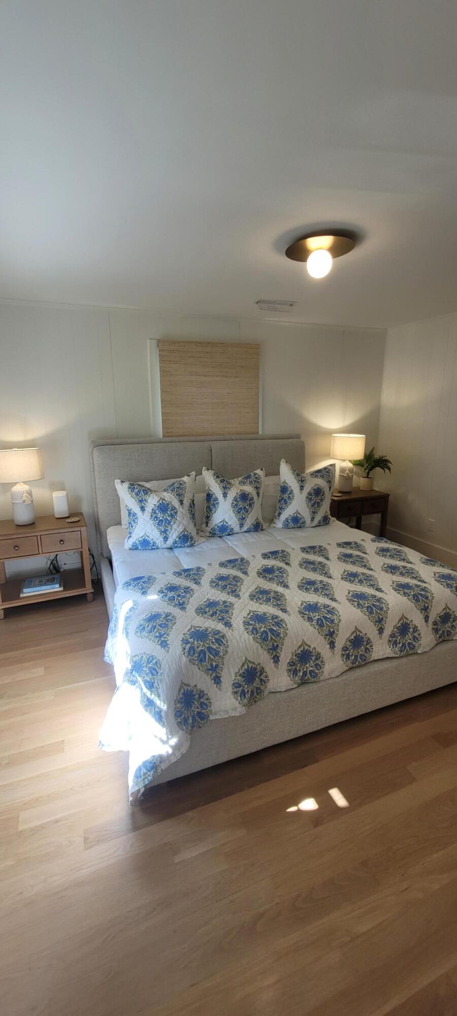 2720 Goldbug Avenue Sullivans Island, SC 29482 - Photo 17 of 30 20260104_112415