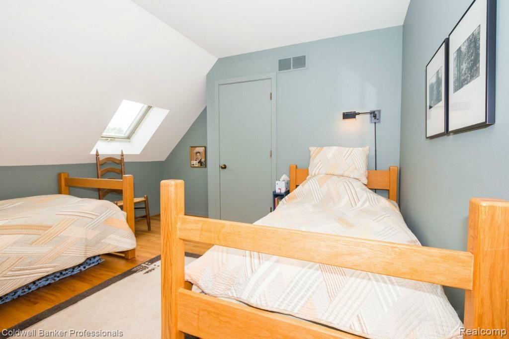 2963 Warren Road Ann Arbor, MI 48105 - Photo 37 of 57 MLS35_BR2_2.jpg