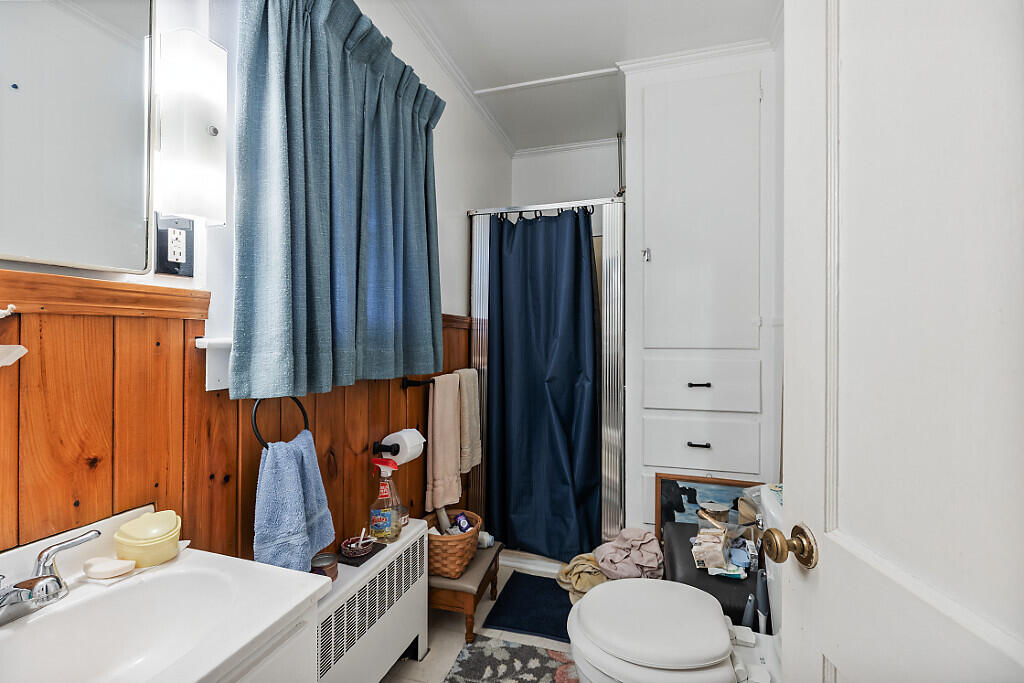 10 Gray Street Waterville, ME 04901 - Photo 24 of 27 24_BP5A2009_DxO_mls