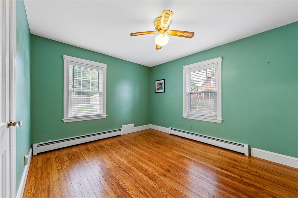 9 Auburn Road Beverly, MA 01915 - Photo 13 of 25