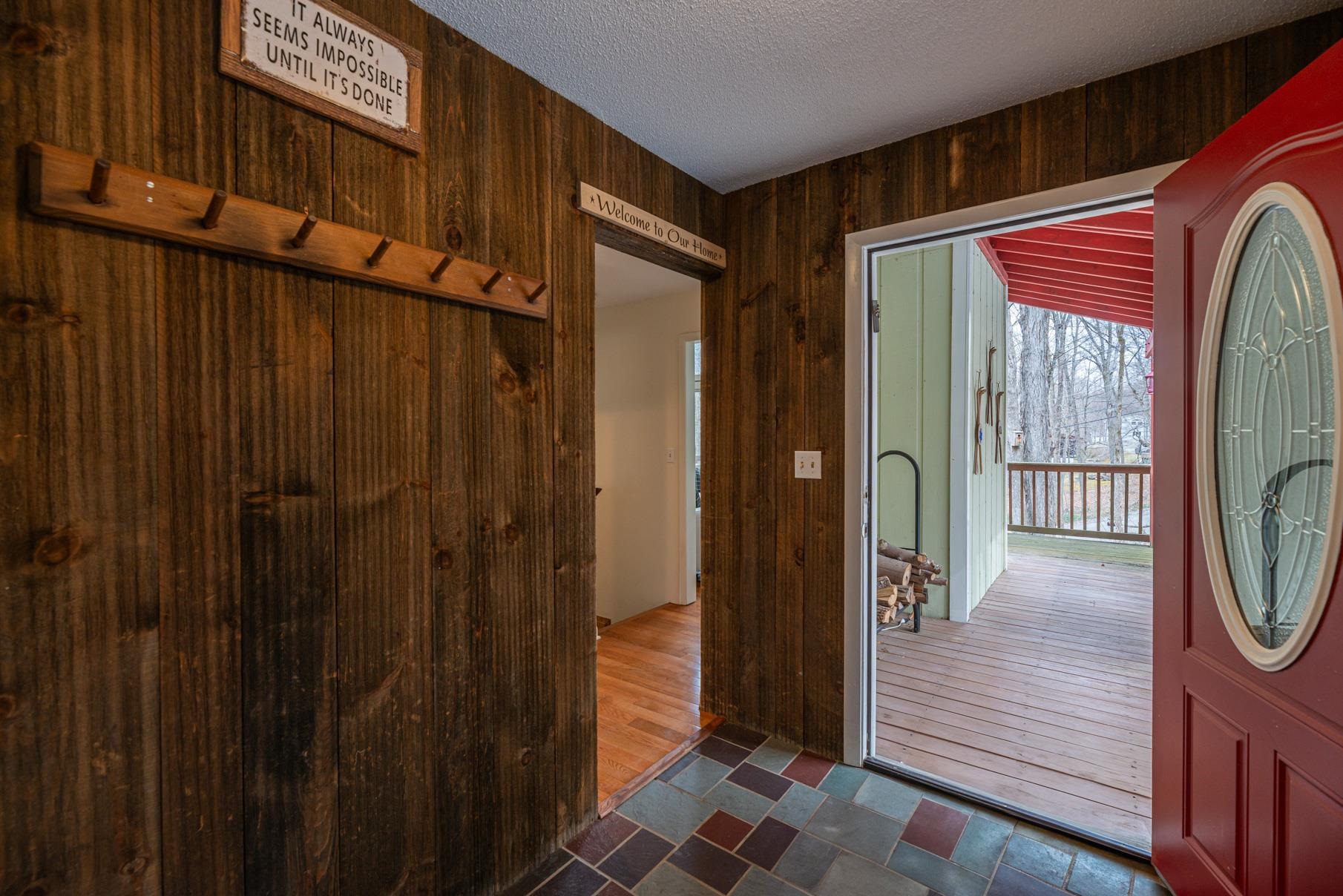 117 Nottingham Park Manchester, VT 05255 - Photo 21 of 29 Gallery Image 21
