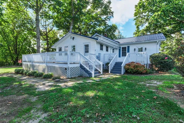 $224,900 | 200 Bradner Road, Charlotte Court House, VA 23923