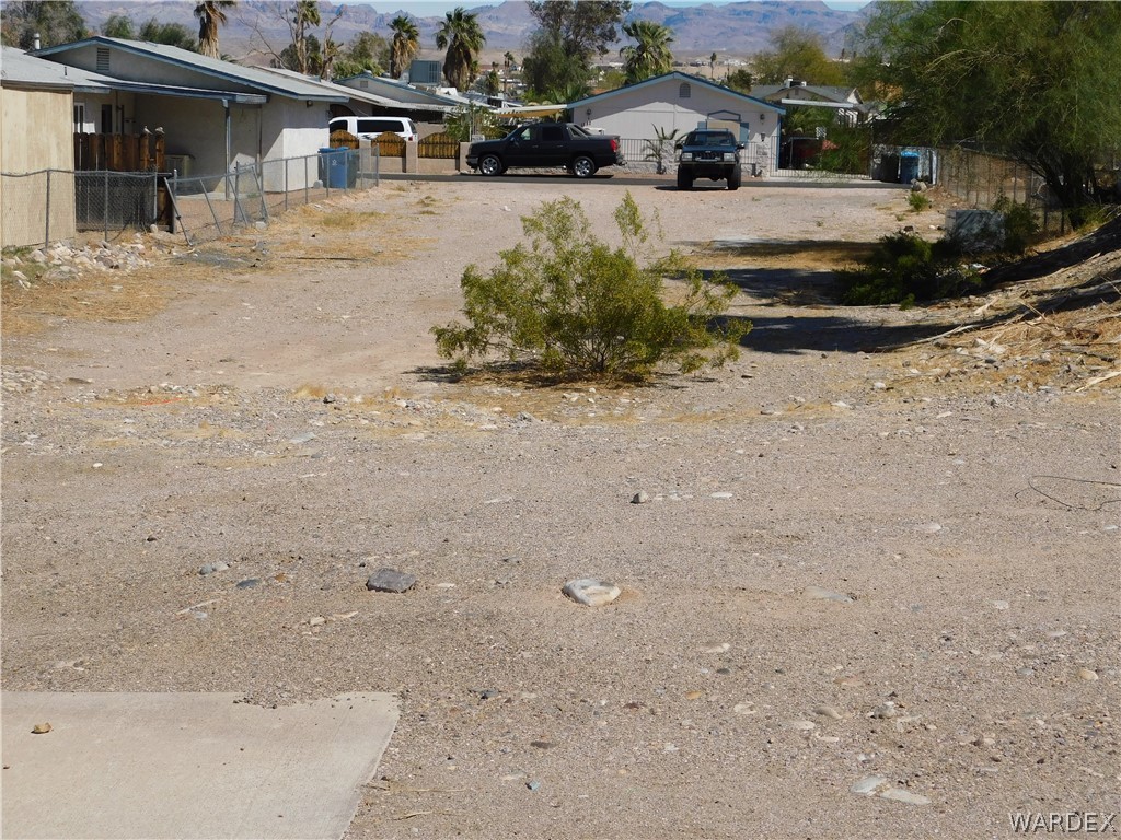 1382 Trane Road Bullhead City, AZ 86442 - Photo 2 of 9 Gallery Image 2