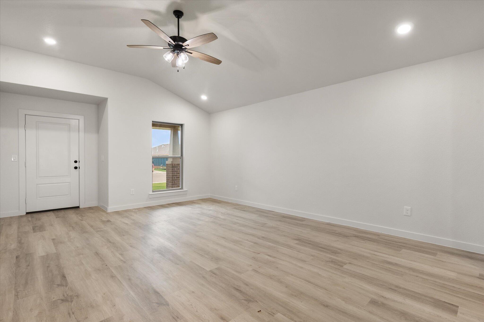 5630 Rice Street Lubbock, TX 79416 - Photo 7 of 23 07-5630 Rice1579