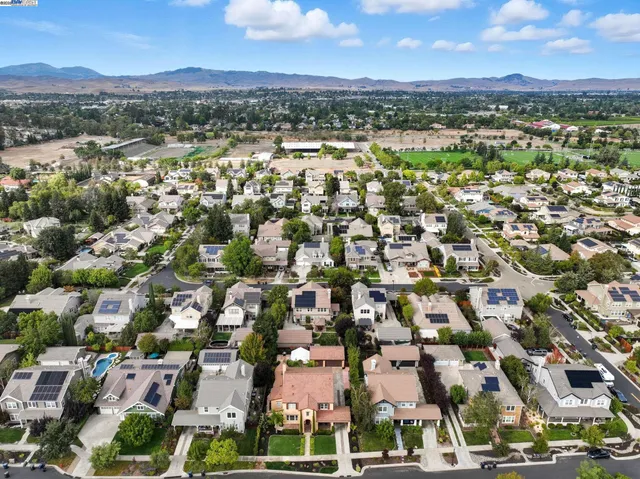 $2,288,000 | 2772 San Minete Drive, Livermore, CA 94550