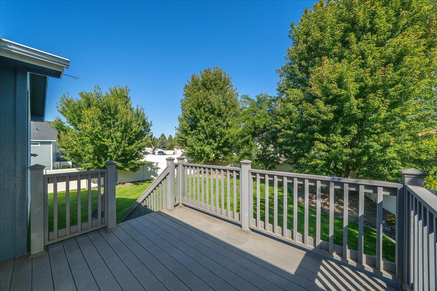 421 Parker Drive Colbert, WA 99005 - Photo 30 of 47