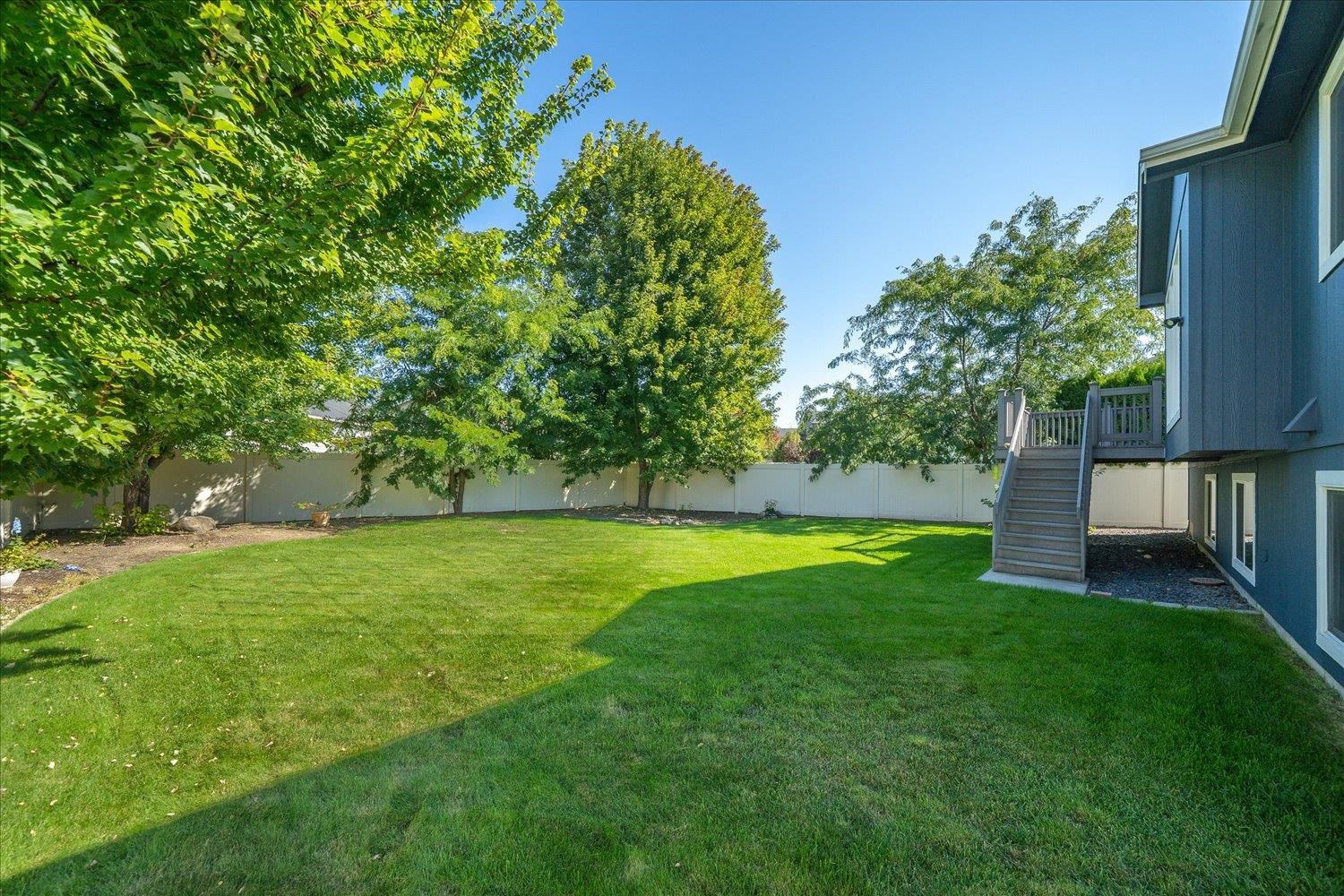 421 Parker Drive Colbert, WA 99005 - Photo 32 of 47