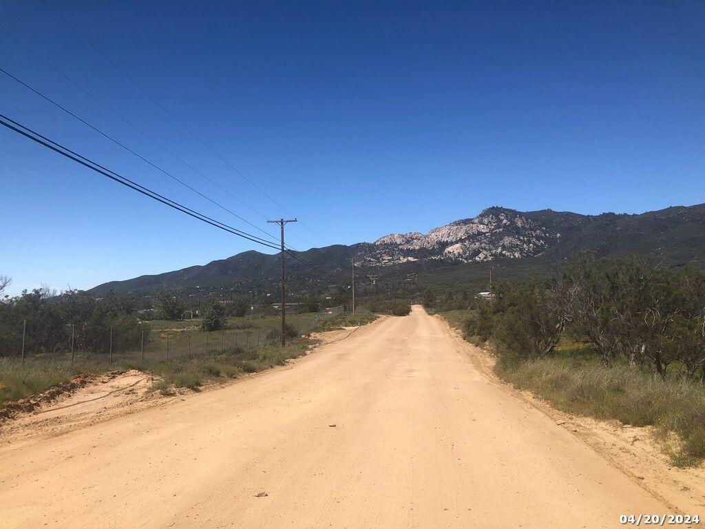 52255 Wheeler Road Anza, CA 92539 - Photo 2 of 9 a view of lake and mountain