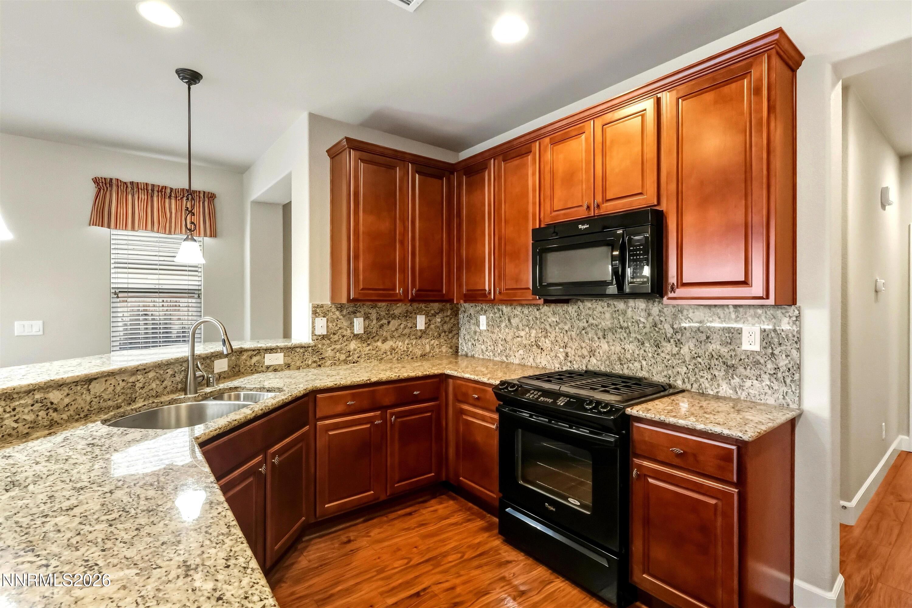 1140 Sugar Creek Trail Reno, NV 89523 - Photo 4 of 21 1140 Sugar Creek - kitchen