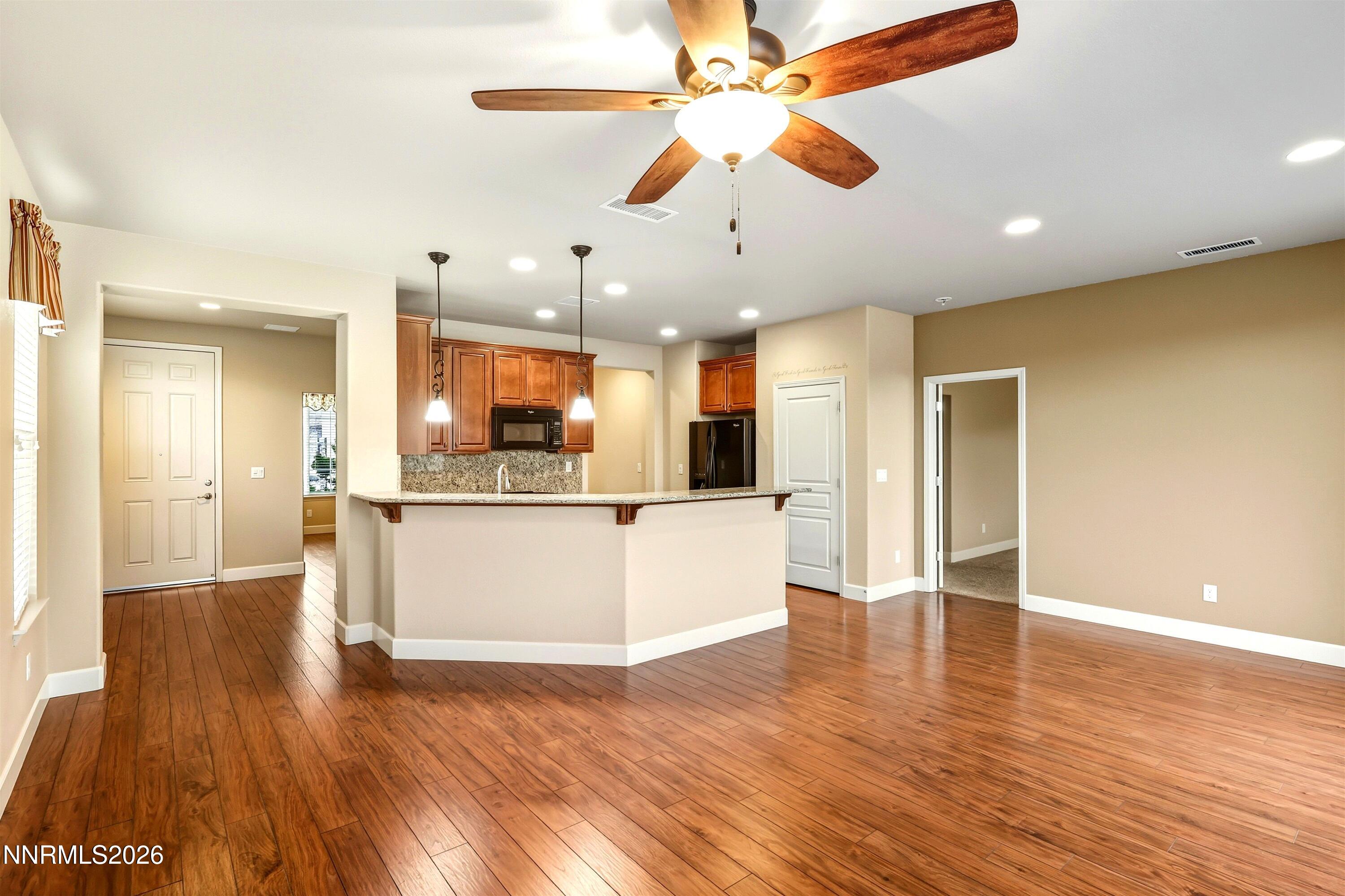 1140 Sugar Creek Trail Reno, NV 89523 - Photo 7 of 21 1140 Sugar Creek- great room