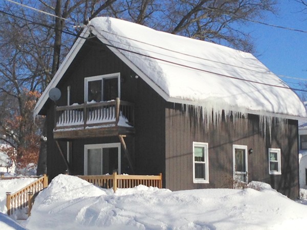 33 Elm Road Westford, MA 01886 - Photo 1 of 11 Gallery Image 1