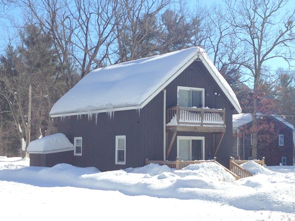 33 Elm Road Westford, MA 01886 - Photo 2 of 11 Gallery Image 2