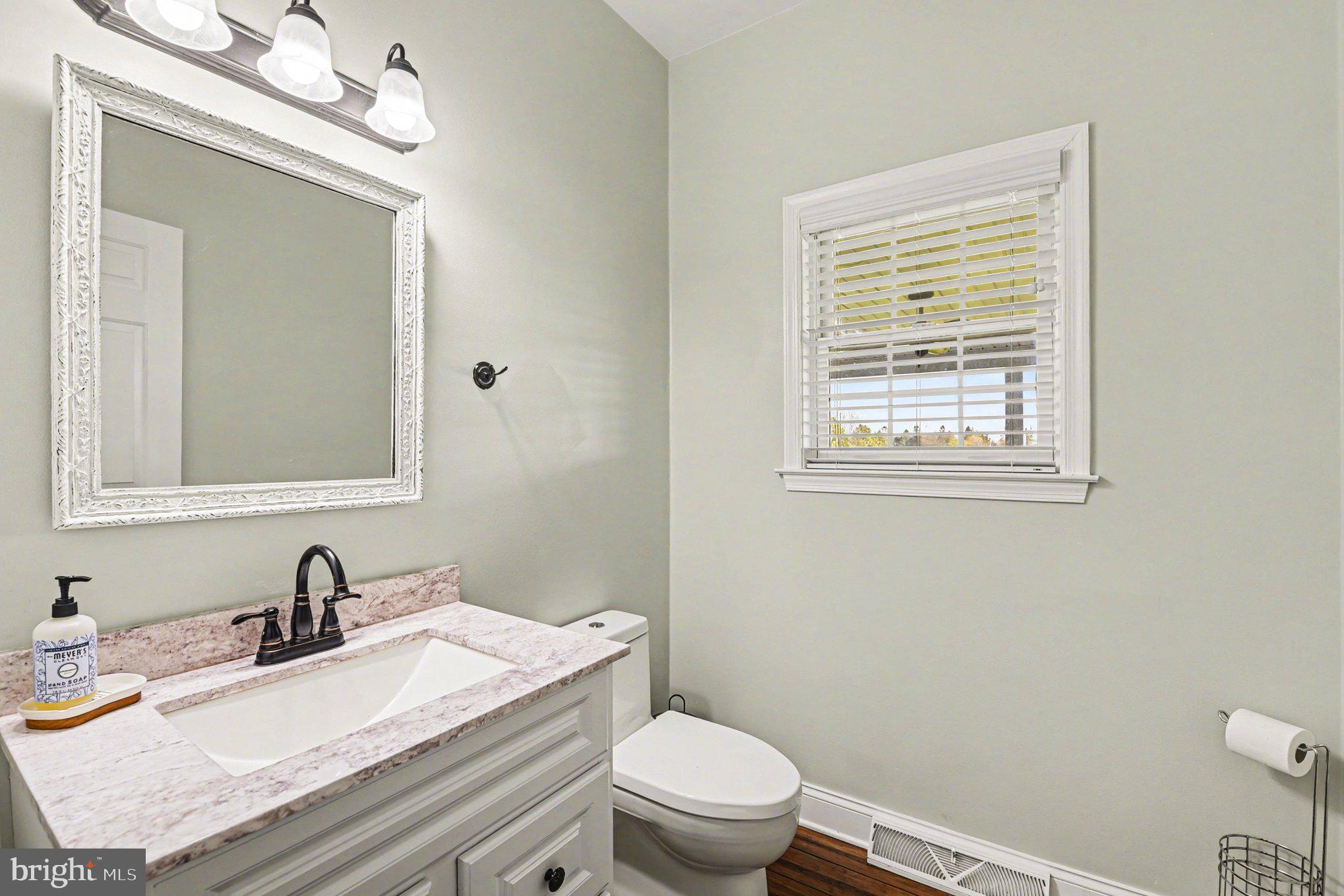 4460 Shangri La Road Stewartstown, PA 17363 - Photo 21 of 50 Powder Room