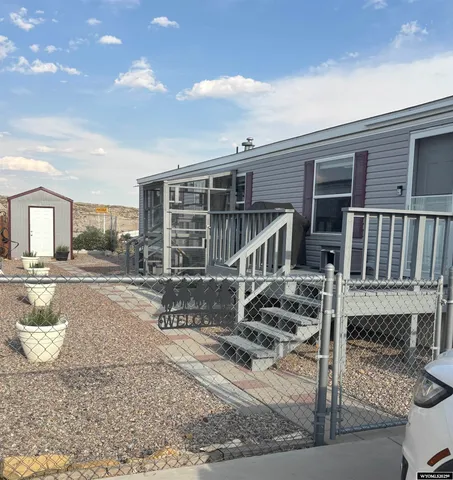 $63,900 | 303 Winterhawk Drive, Rock Springs, WY 82901