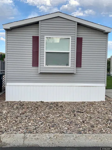 $63,900 | 303 Winterhawk Drive, Rock Springs, WY 82901